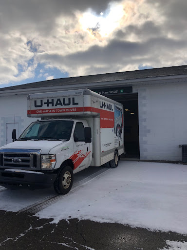 RV Storage Facility «U-Haul Moving & Storage of North Canton», reviews and photos, 5655 Whipple Ave NW, North Canton, OH 44720, USA