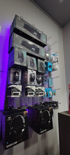 Byte + Pixel - Κατάστημα υπολογιστών