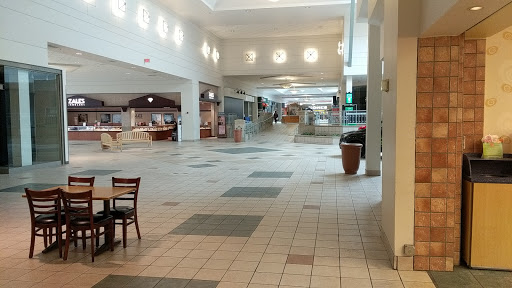 Shopping Mall «Forest Mall», reviews and photos, 835 W Johnson St, Fond du Lac, WI 54935, USA