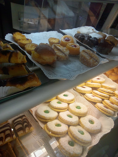 Pastelaria Iceberg no Torres Novas, Santarém