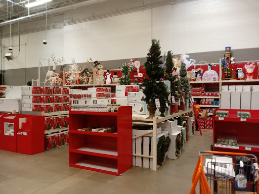Home Improvement Store «The Home Depot», reviews and photos, 700 Broadview Village Square, Broadview, IL 60153, USA