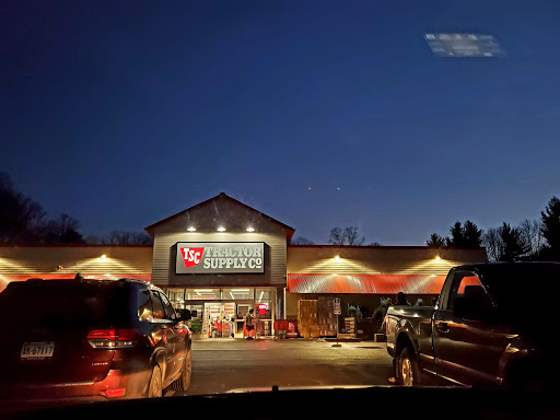 Home Improvement Store «Tractor Supply Co.», reviews and photos, 150 New London Rd, Colchester, CT 06415, USA