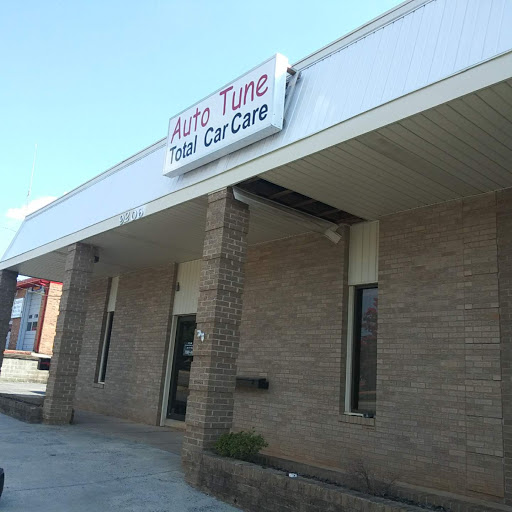 Car Repair and Maintenance «Auto Tune Total Car Care», reviews and photos, 9206 Monroe Rd, Charlotte, NC 28270, USA