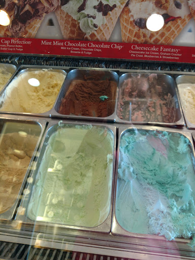 Ice Cream Shop «Cold Stone Creamery», reviews and photos, 582 Prairie Center Dr #250, Eden Prairie, MN 55344, USA