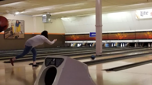 Bowling Alley «Stone Lanes», reviews and photos, 3746 Montgomery Rd # 2, Cincinnati, OH 45212, USA