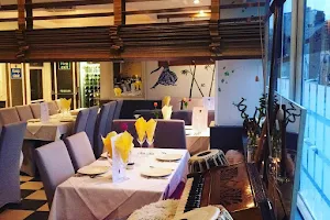 Harborne Tandoori Restaurant image