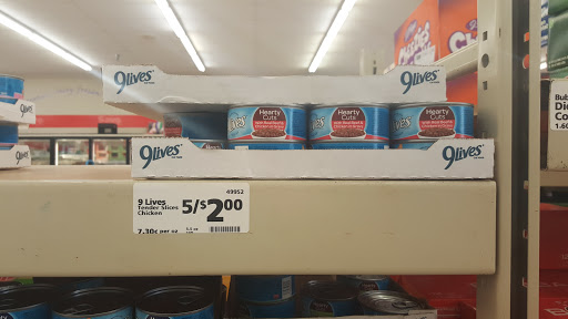 Grocery Store «Save-A-Lot», reviews and photos, 2402 E 13th St N, Wichita, KS 67214, USA