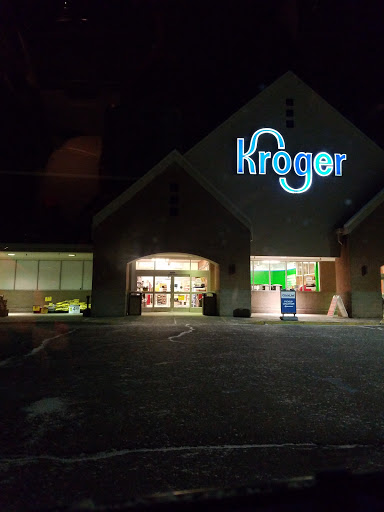 Grocery Store «Kroger», reviews and photos, 9968 E Grand River Ave, Brighton, MI 48116, USA