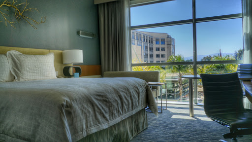 Luxury Hotel «Four Seasons Hotel Silicon Valley at East Palo Alto», reviews and photos, 2050 University Ave, East Palo Alto, CA 94303, USA