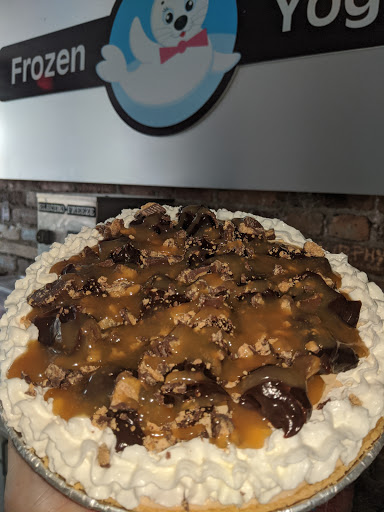 Frozen Yogurt Shop «Just Chill Frozen Desserts & Creperie», reviews and photos, 47 Main St, Clinton, NJ 08809, USA