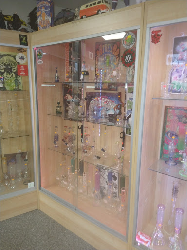 Tobacco Shop «Sweet Leaf Tobacco Shop», reviews and photos, 1220 E Silver Springs Blvd, Ocala, FL 34470, USA