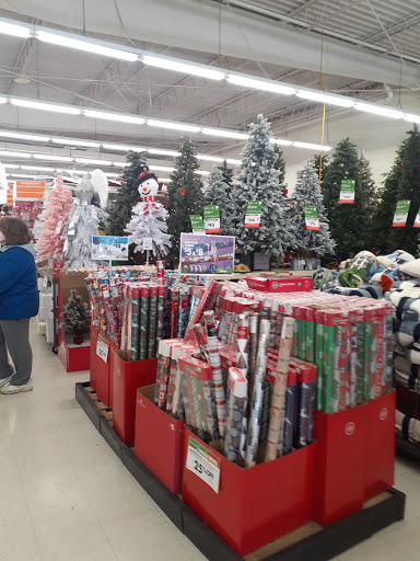 Discount Store «Big Lots», reviews and photos, 5667 S 27th St, Milwaukee, WI 53221, USA