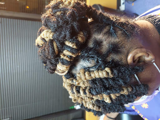 Beauty Salon «A Total U Salon*A Natural You», reviews and photos, 745 Bradfield Rd, Houston, TX 77060, USA