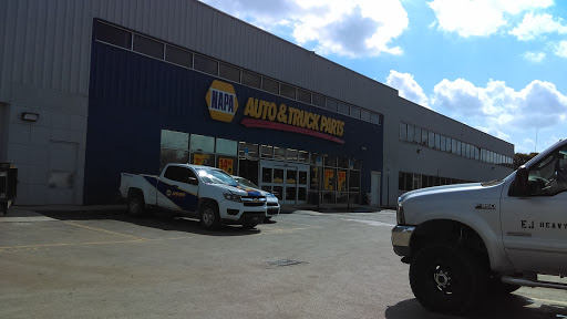 Auto Parts Store «NAPA Auto Parts - Genuine Parts Company», reviews and photos, 9250 NW 58th St, Doral, FL 33178, USA