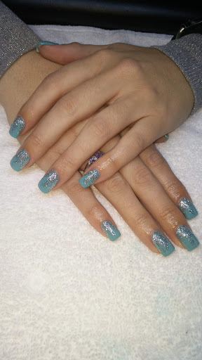 Hair Salon «Hair Company Etc Salon & Day Spa», reviews and photos, 196 S 2nd St, Coos Bay, OR 97420, USA