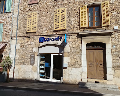 Agence immobilière Laforêt Valbonne Exclusive Properties à Valbonne