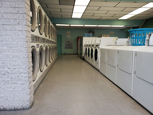 Laundromat «Speedi King Laundromat & Car Wash», reviews and photos, 249 Lancaster Ave, Frazer, PA 19355, USA