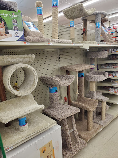 Pet Supply Store «Pet Supplies Plus», reviews and photos, 887 N Lexington-Springmill Rd, Mansfield, OH 44906, USA