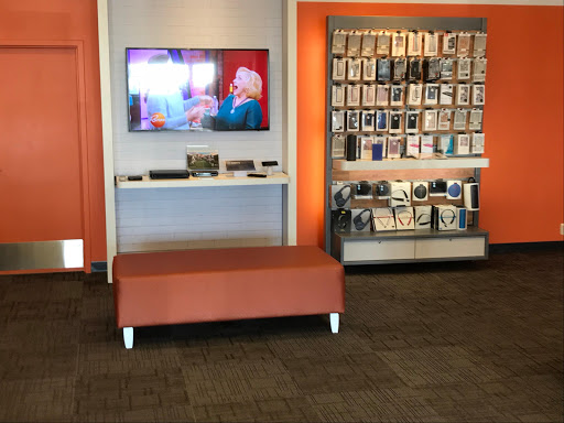 Cell Phone Store «AT&T Authorized Retailer», reviews and photos, 607 S Trooper Rd #12, Audubon, PA 19403, USA