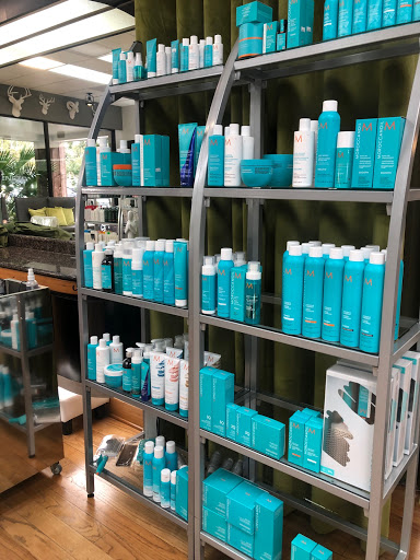 Hair Salon «Via Veneto Salon», reviews and photos, 5172 Corporate Blvd, Baton Rouge, LA 70808, USA