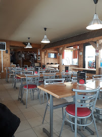 Atmosphère du Restaurant Illico Resto à Prémanon - n°1