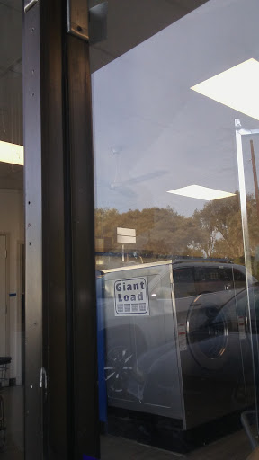 Laundromat «24/7 Laundry», reviews and photos, 11108 Whittier Blvd, Whittier, CA 90606, USA