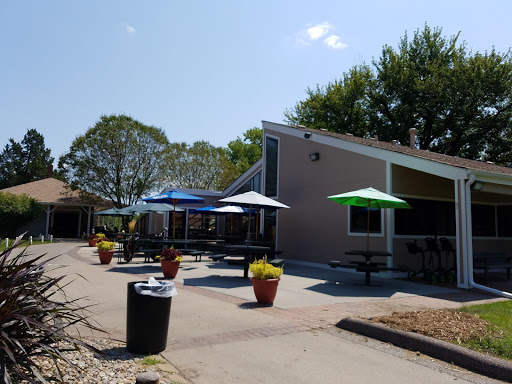 Public Golf Course «Elmwood 18 Hole Golf Course», reviews and photos, 6232 Pacific St, Omaha, NE 68106, USA