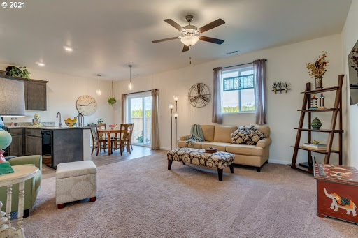 Real Estate Agency «The Kelly Group Real Estate», reviews and photos, 215 N Blaine St, Newberg, OR 97132, USA