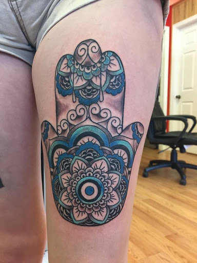 Tattoo Shop «The Lizard Lounge Tattoo Kissimmee», reviews and photos, 4519 S Orange Blossom Trail, Kissimmee, FL 34746, USA