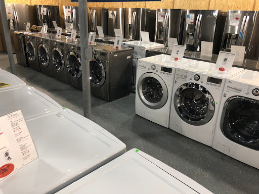 Appliance Store «Scratch & Dent Appliance Warehouse», reviews and photos, 1207 G Ave NE, Cedar Rapids, IA 52402, USA