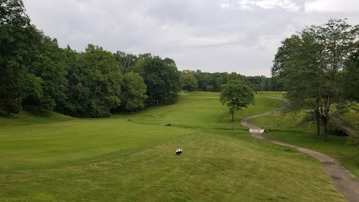 Private Golf Course «Hickory Hills Golf Club», reviews and photos, 3344 Georgesville-Wrightsville Rd, Grove City, OH 43123, USA
