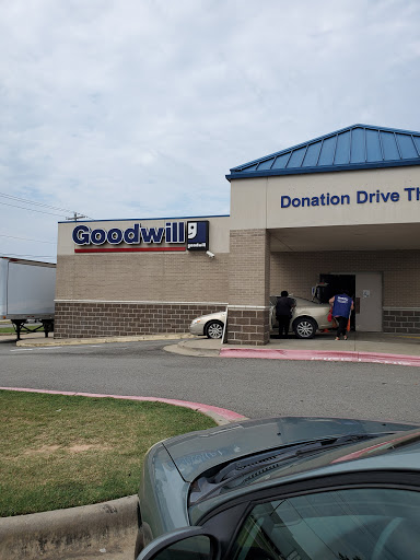 Non-Profit Organization «Goodwill Store and Donation Center», reviews and photos