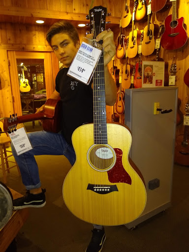 Music Store «Guitar Center», reviews and photos, 186 Banks Crossing, Fayetteville, GA 30214, USA