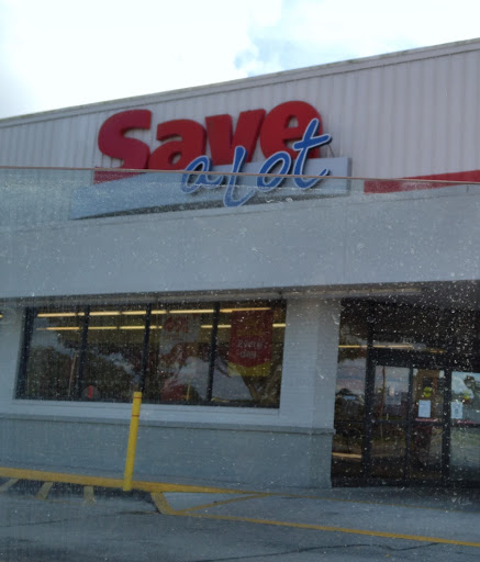 Grocery Store «Save-A-Lot», reviews and photos, 1534 3rd St SW, Winter Haven, FL 33880, USA