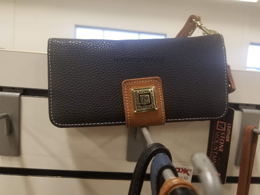 Department Store «T.J. Maxx», reviews and photos, 160 Everett Ave, Chelsea, MA 02150, USA