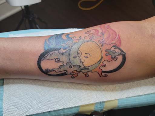 Tattoo Shop «Unique Ink Tattoo Studio», reviews and photos, 60 Powder Springs St, Marietta, GA 30064, USA