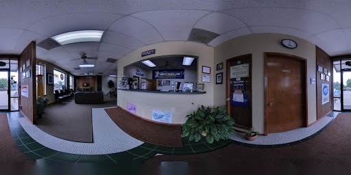 Auto Repair Shop «Concourse Automotive Service», reviews and photos, 1321 W Northwest Hwy, Grapevine, TX 76051, USA