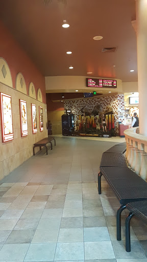 Movie Theater «Regal Cinemas Bridgeport Village 18 & IMAX», reviews and photos, 7329 SW Bridgeport Rd, Tigard, OR 97224, USA