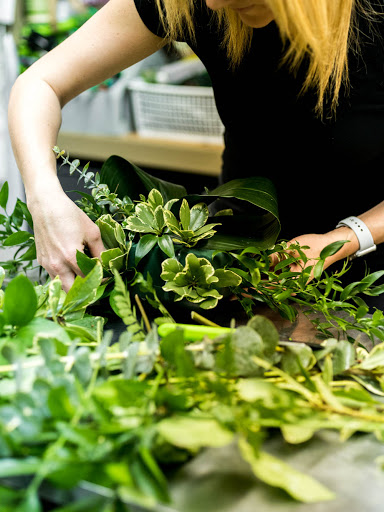 Florist «Athena Flowers», reviews and photos, 6039 W Addison St, Chicago, IL 60634, USA