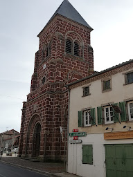 Photo n°66 de SNACK BROCANTE CHEZ DAV ET EPICERIE FRIPERIE MARIE à Saint-Georges-d'Aurac ()