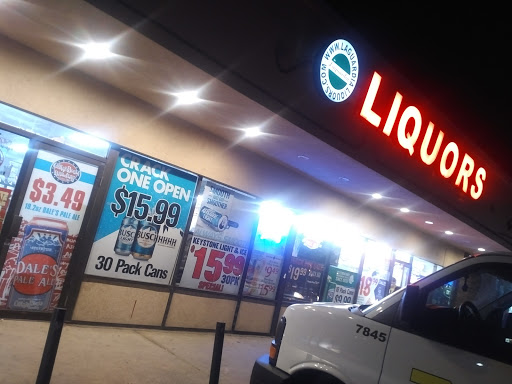 Laguardia Liquors, 8008 Chase Dr, Arvada, CO 80003, USA, 