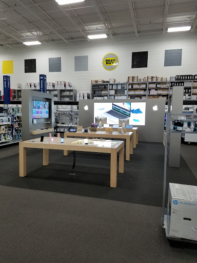 Electronics Store «Best Buy», reviews and photos, 2721 E 3rd St, Bloomington, IN 47401, USA