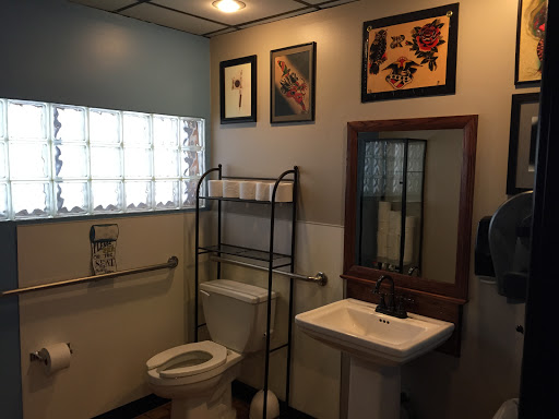 Tattoo Shop «Heart Of Gold Tattoo», reviews and photos, 853 E 400 S, Salt Lake City, UT 84102, USA