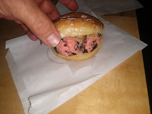 Ice Cream Shop «The Parlor Ice Cream Puffs», reviews and photos, 1490 Eureka Rd #170, Roseville, CA 95661, USA