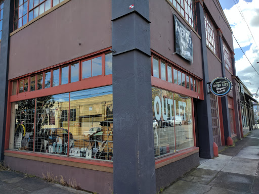 River City Bicycles Outlet, 534 SE Belmont St, Portland, OR 97214, USA, 