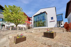 Kursaal - Kulturzentrum & Veranstaltungsstätte, Ticketverkauf und Abendkasse in Bad Griesbach image