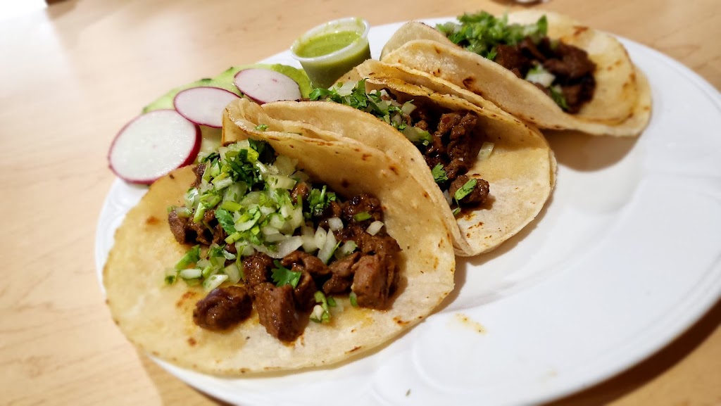 Barriles Restaurant & Sport Bar 20912