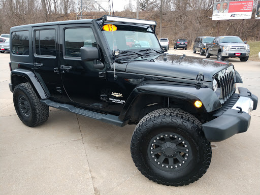 Used Car Dealer «Houdek Auto Center», reviews and photos, 150 7th Ave, Marion, IA 52302, USA