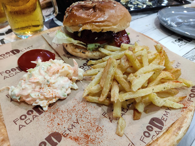 Food Academy - Αίγιο