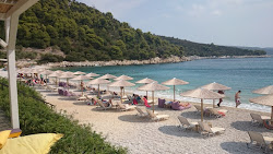 Isomata beach'in fotoğrafı doğal alan içinde bulunmaktadır